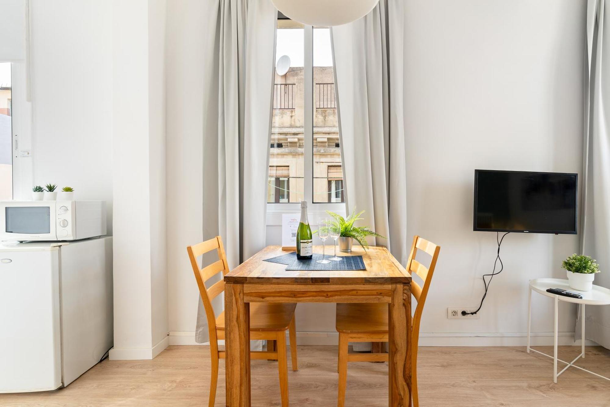 Lodging Apartments Barceloneta Beach Studio 42 מראה חיצוני תמונה